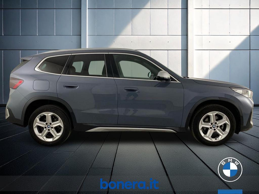 BMW X1 18 d X-Line Edition Essence sDrive DCT