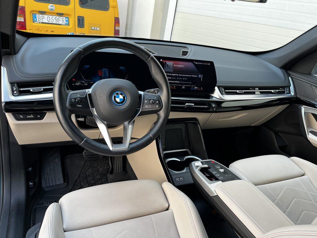 BMW X1 25 e xLine xDrive DCT