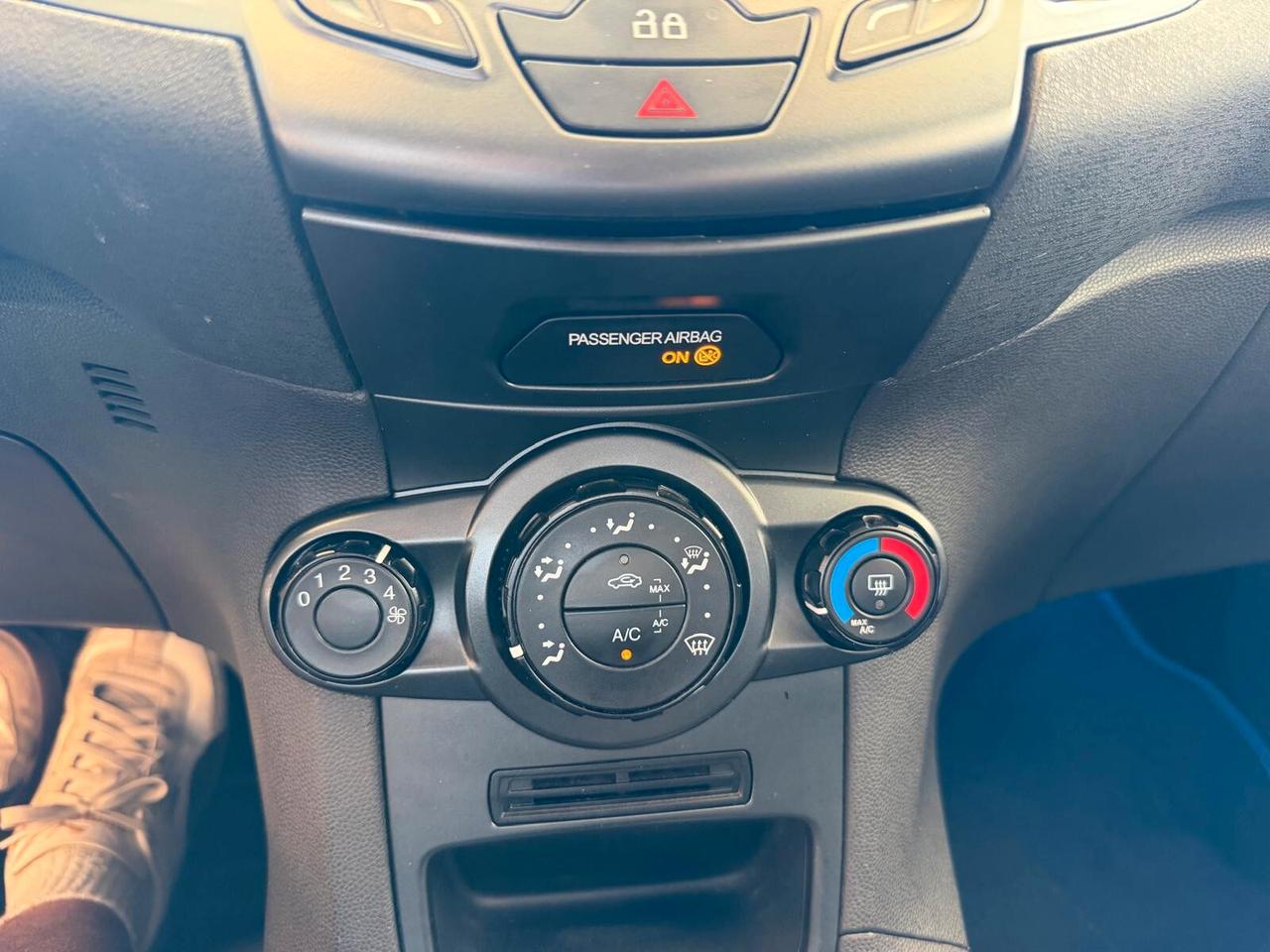 FORD FIESTA 1.4 BENZINA/GPL DI SERIE 100CV