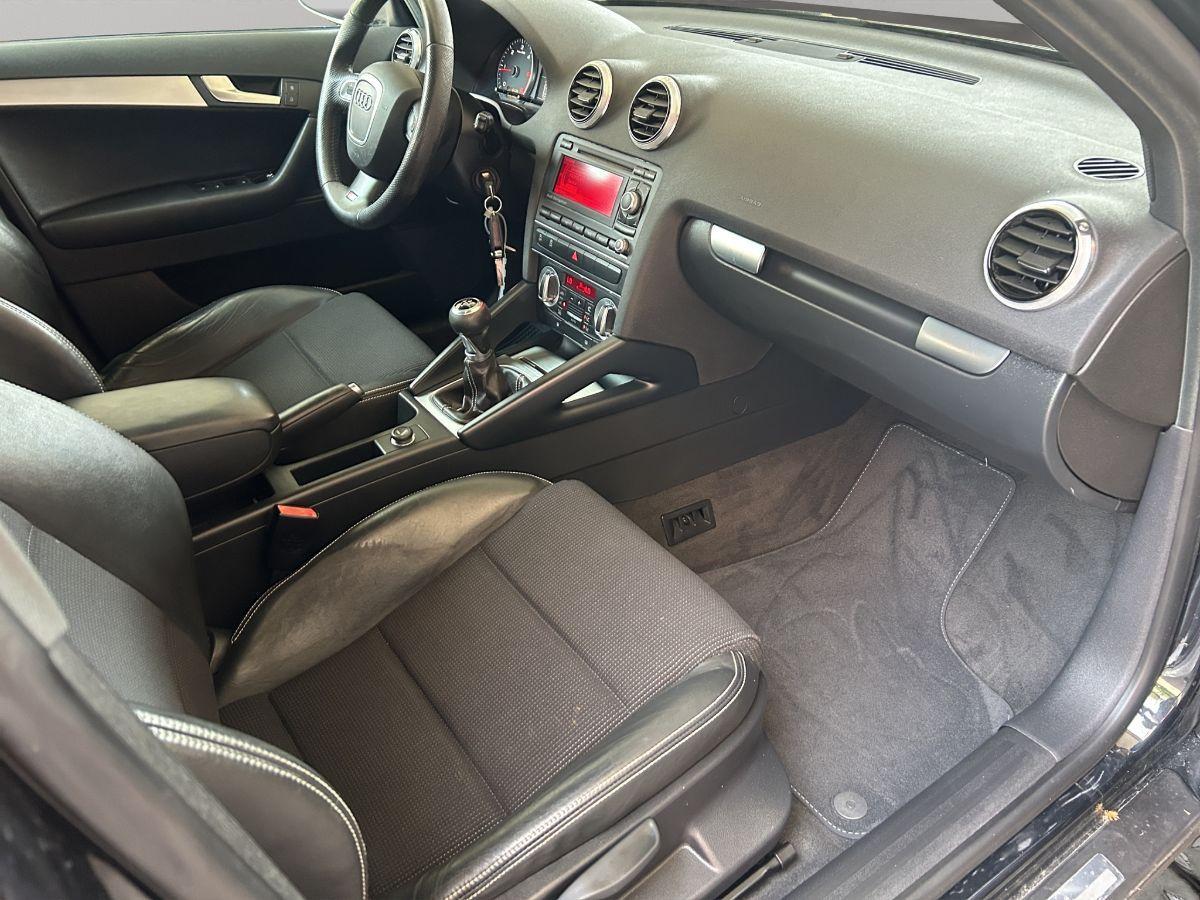 AUDI - A3 Sportback - 1.6 TDI 105 F.AP. S LINE
