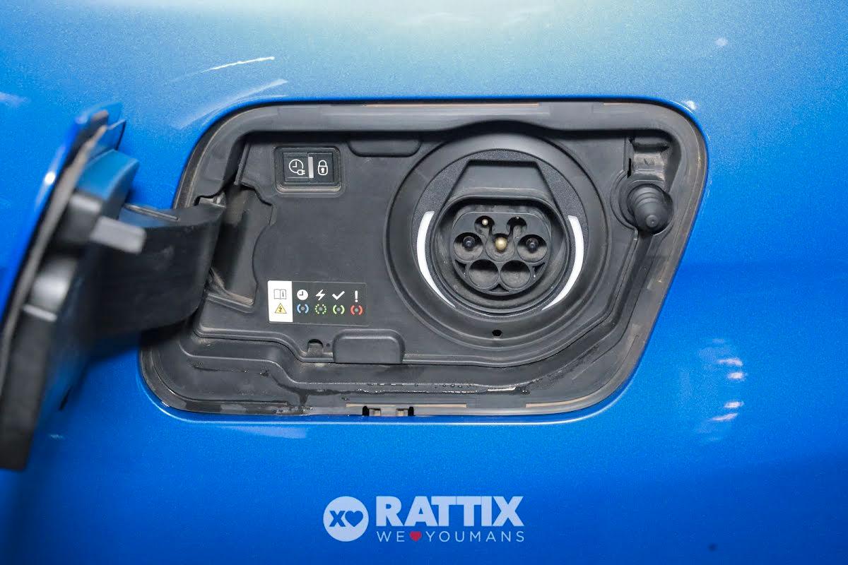 Peugeot 3008 1.6 Hybrid4 300CV GT Pack e-EAT8 + tetto apribile