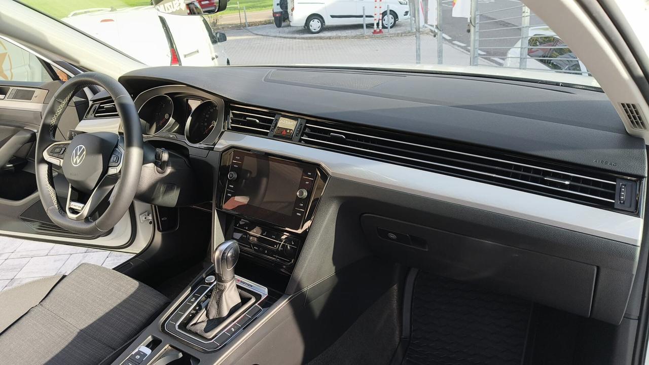 VOLKSWAGEN 2.0 TDI 200CV 4MOTION 4WD AUTOMATICA DSG WEBBASTO