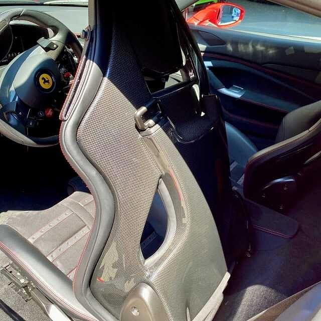 Ferrari F8 Tributo LIFT+CARBO+SEDILI CARBO