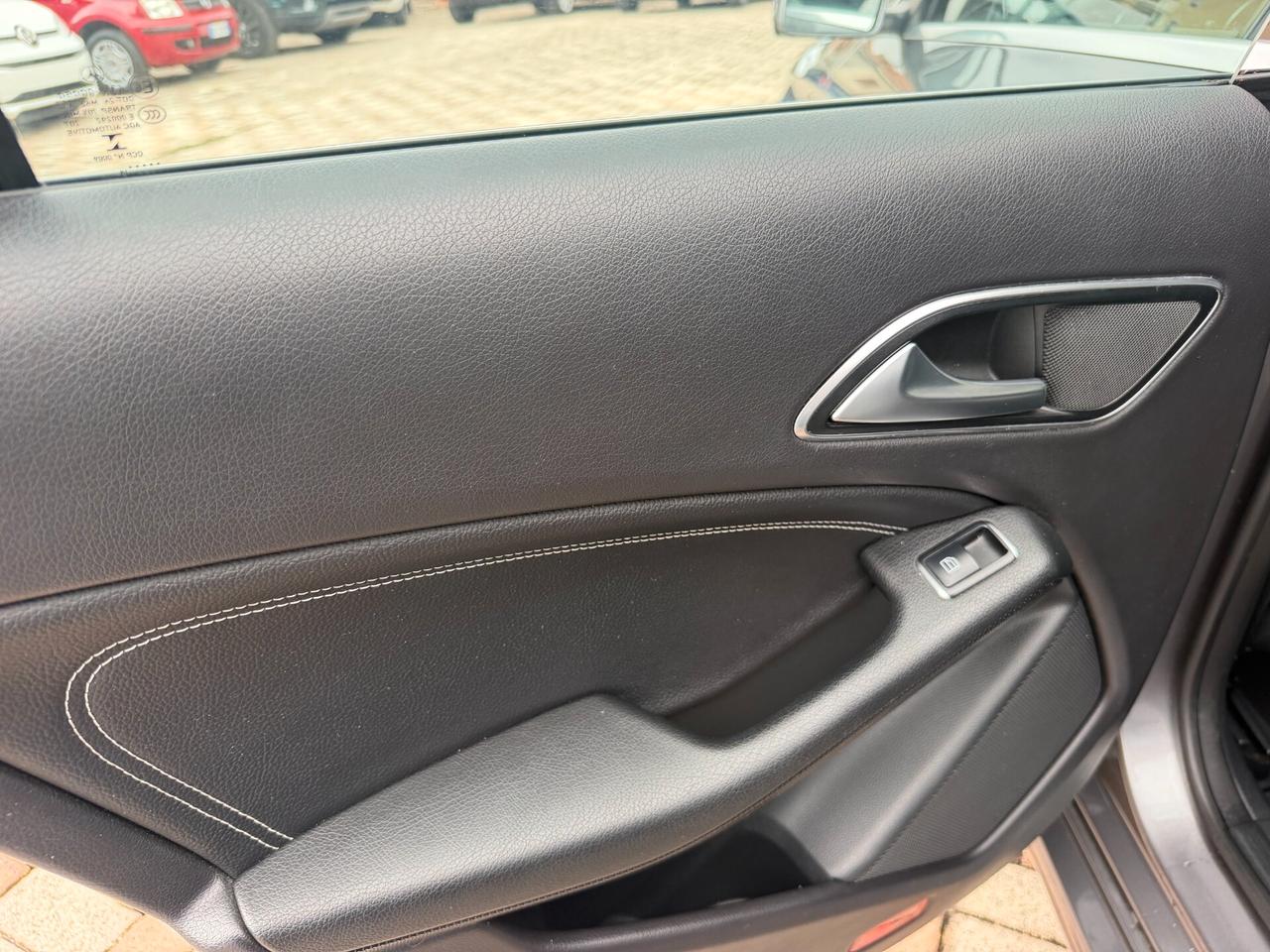 Mercedes-benz CLA 200 d S.W. Business Extra