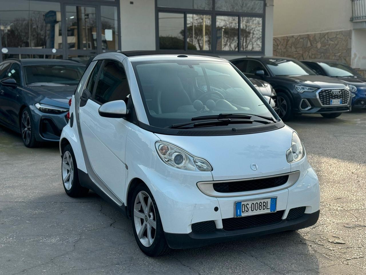Smart ForTwo 1000 52 kW MHD cabrio passion