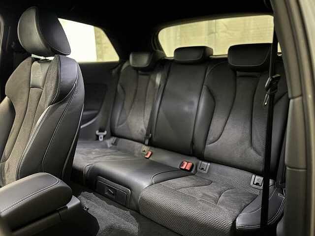 Audi S3 S3 2.0 TFSI quattro S tronic