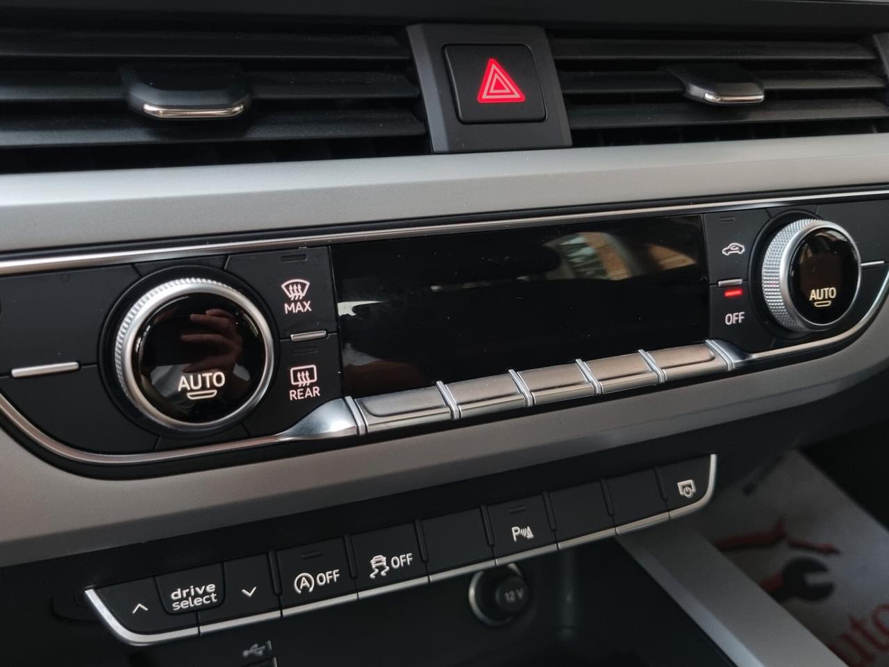 Audi A4 V Avant 40 2.0 tdi mhev 204cv s-tronic