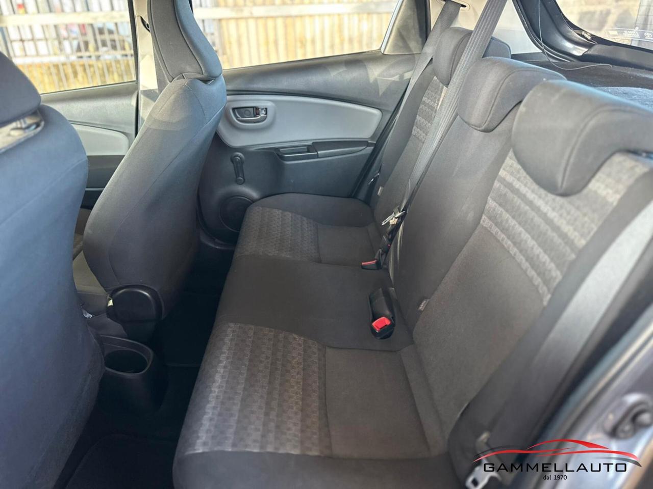 Toyota Yaris 1.0 Active 69cv