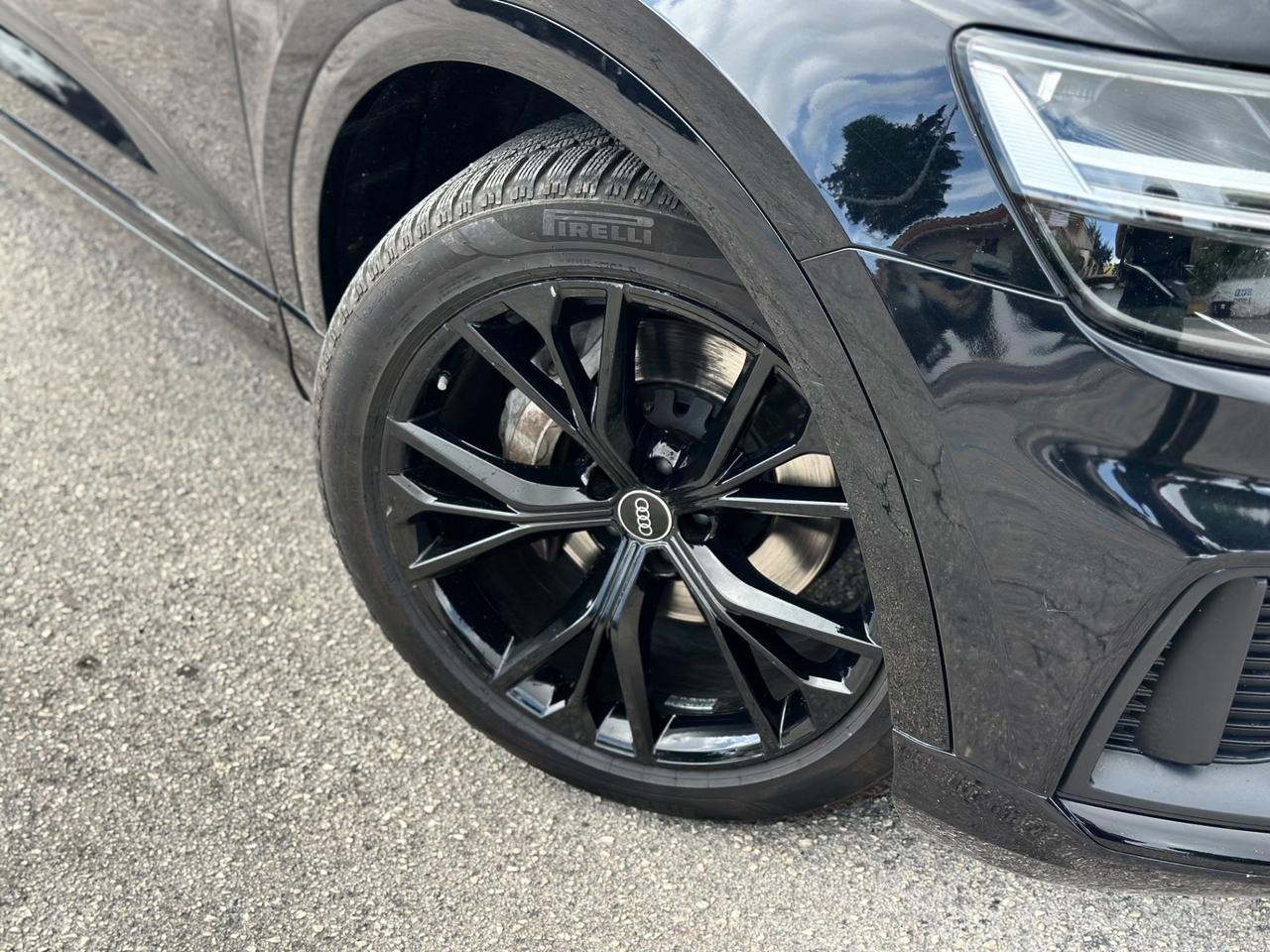 Audi Q8 50 TDI 286 CV Quattro/Tiptronic/S-Line