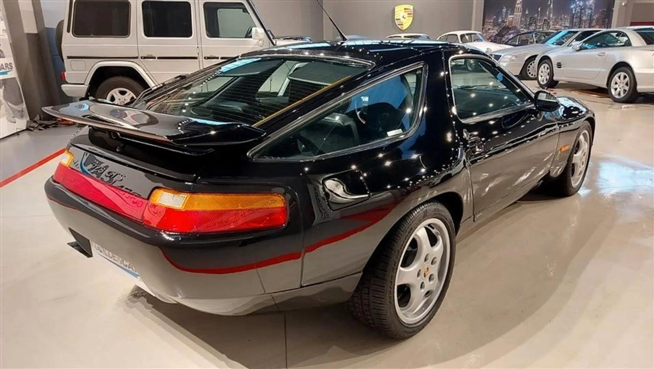 Porsche 928 cat GTS