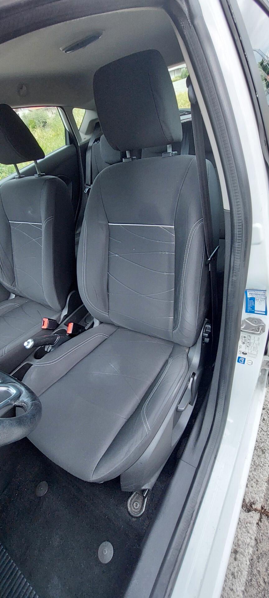 FIESTA 1,5 DIESEL 75 CV TELEFONO BLUETOOTH USB EURO 6B IMPECCABILE X NEOPATENTATI