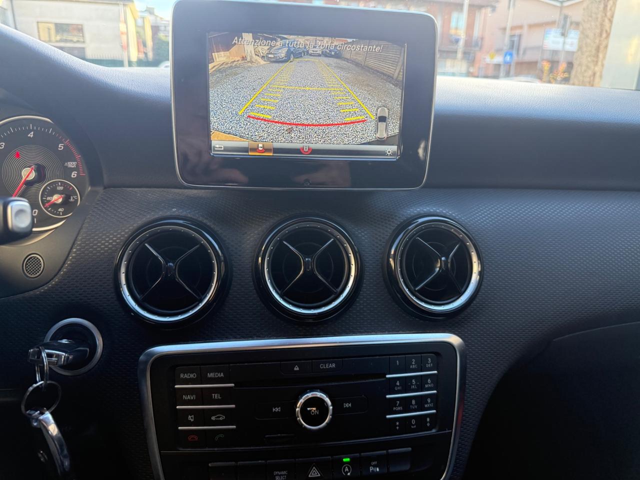 Mercedes-benz A 200 d Automatic Premium