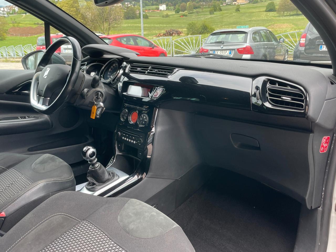 CITROEN DS3 3 1.6 THP 155 Sport Chic