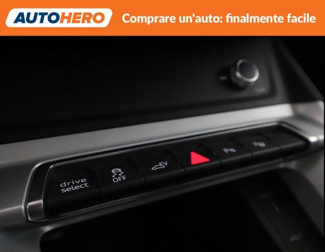 AUDI Q3 45 TFSI e S tronic