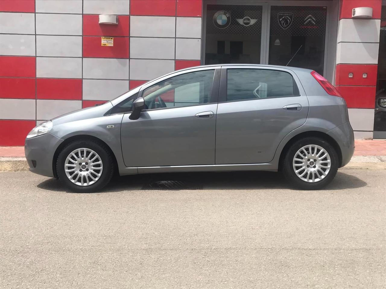 Fiat Grande Punto Grande Punto 1.3 MJT 90 CV 5 porte Dynamic