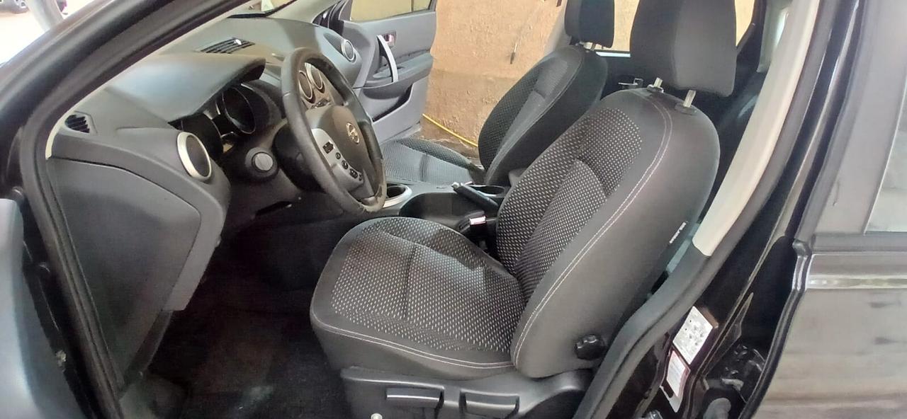 Nissan Qashqai 1.5 dCi Visia - 2008