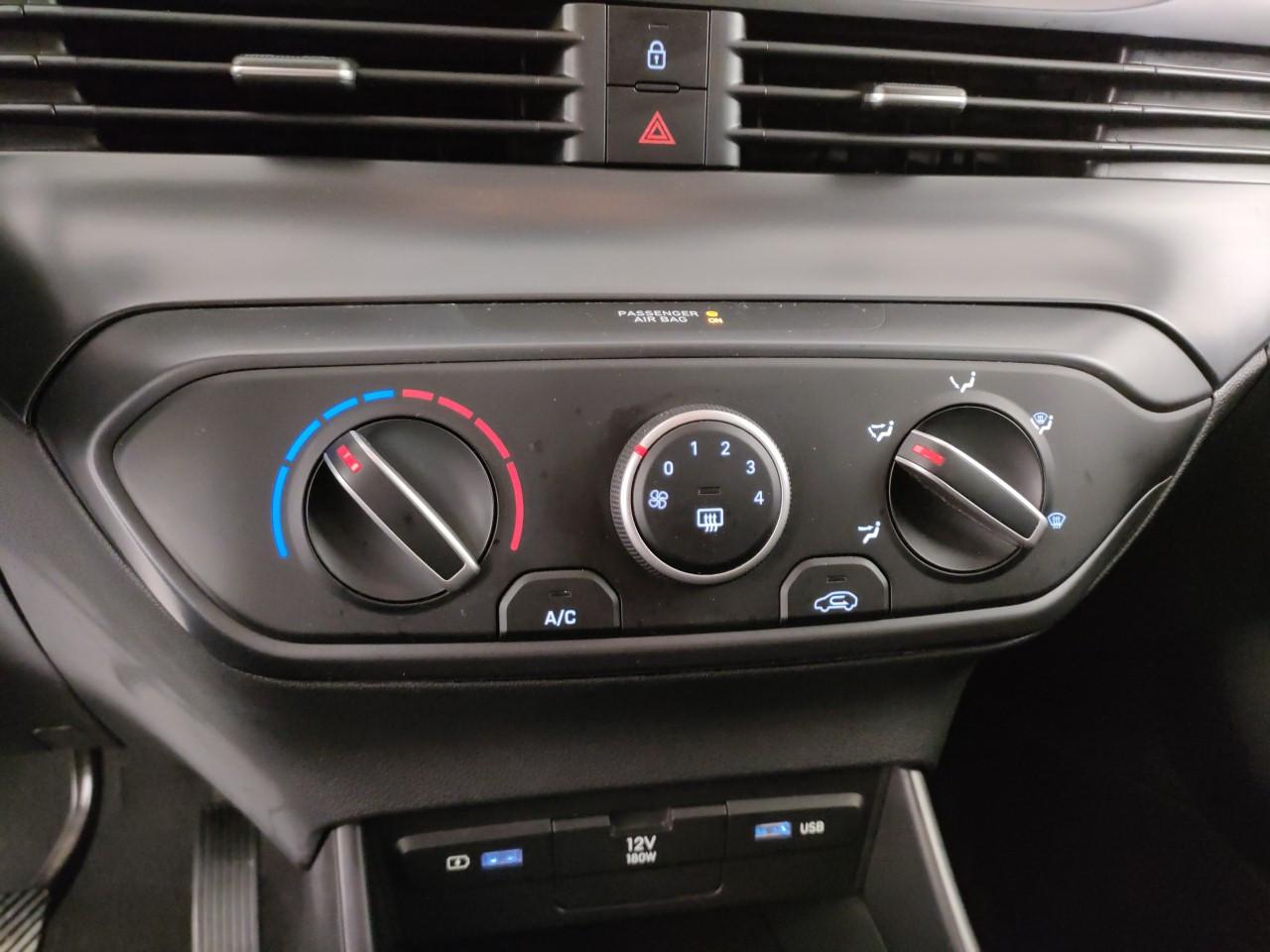 HYUNDAI i20 1.0 t-gdi 48V Connectline Exterior Pack