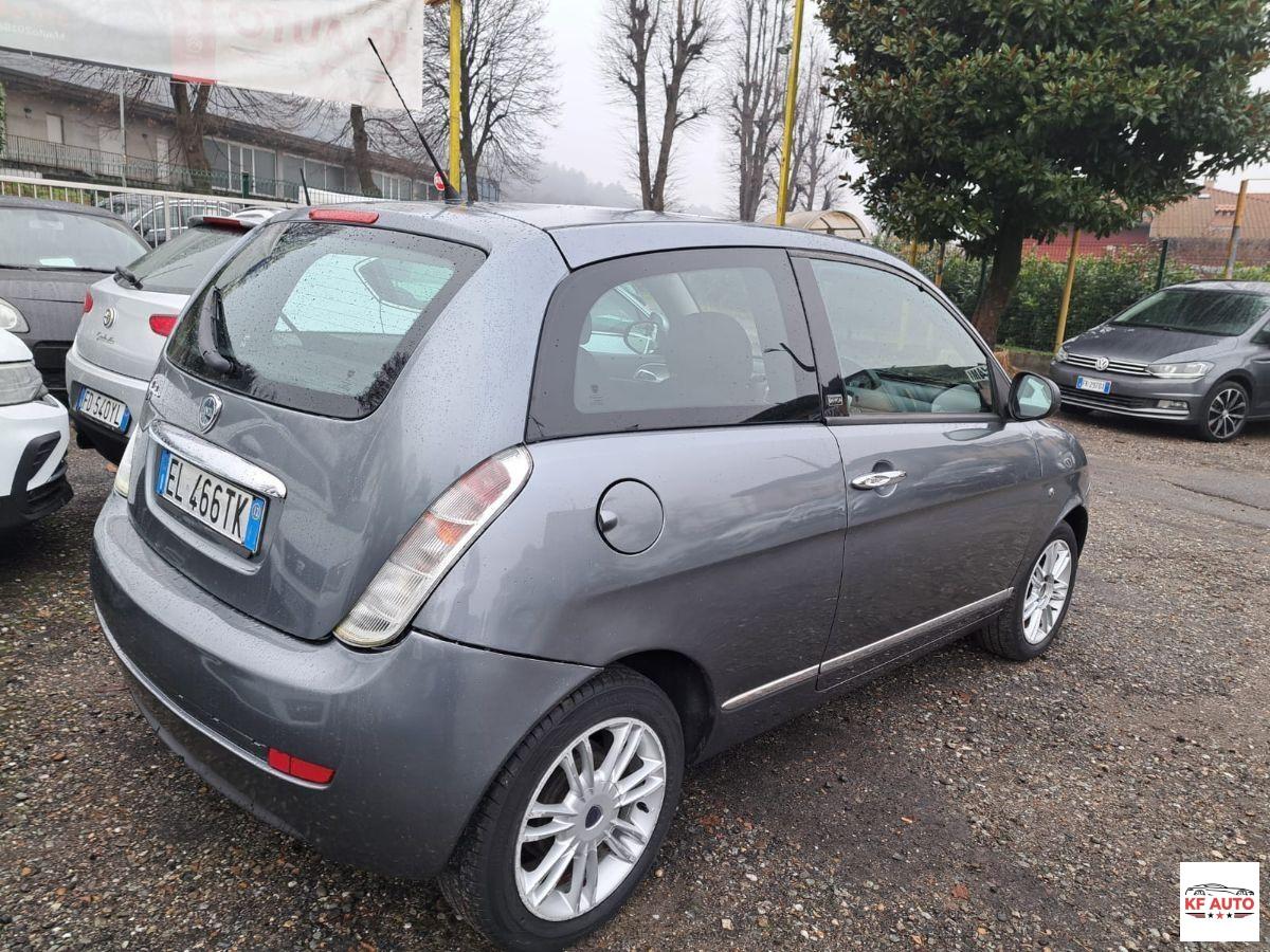 LANCIA - Ypsilon 1.2 8v Diva 69cv