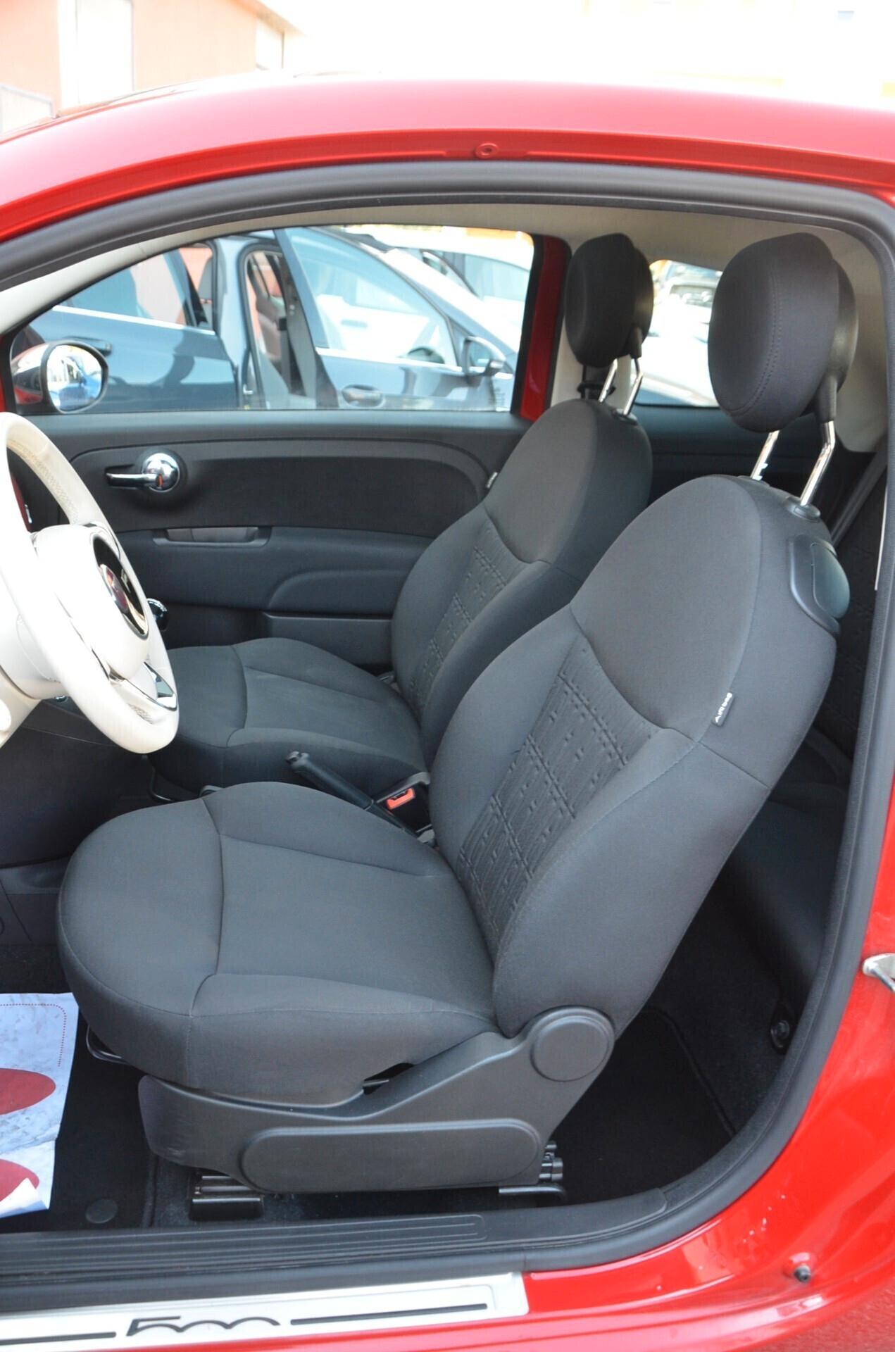 Fiat 500 1.0 Hybrid Red
