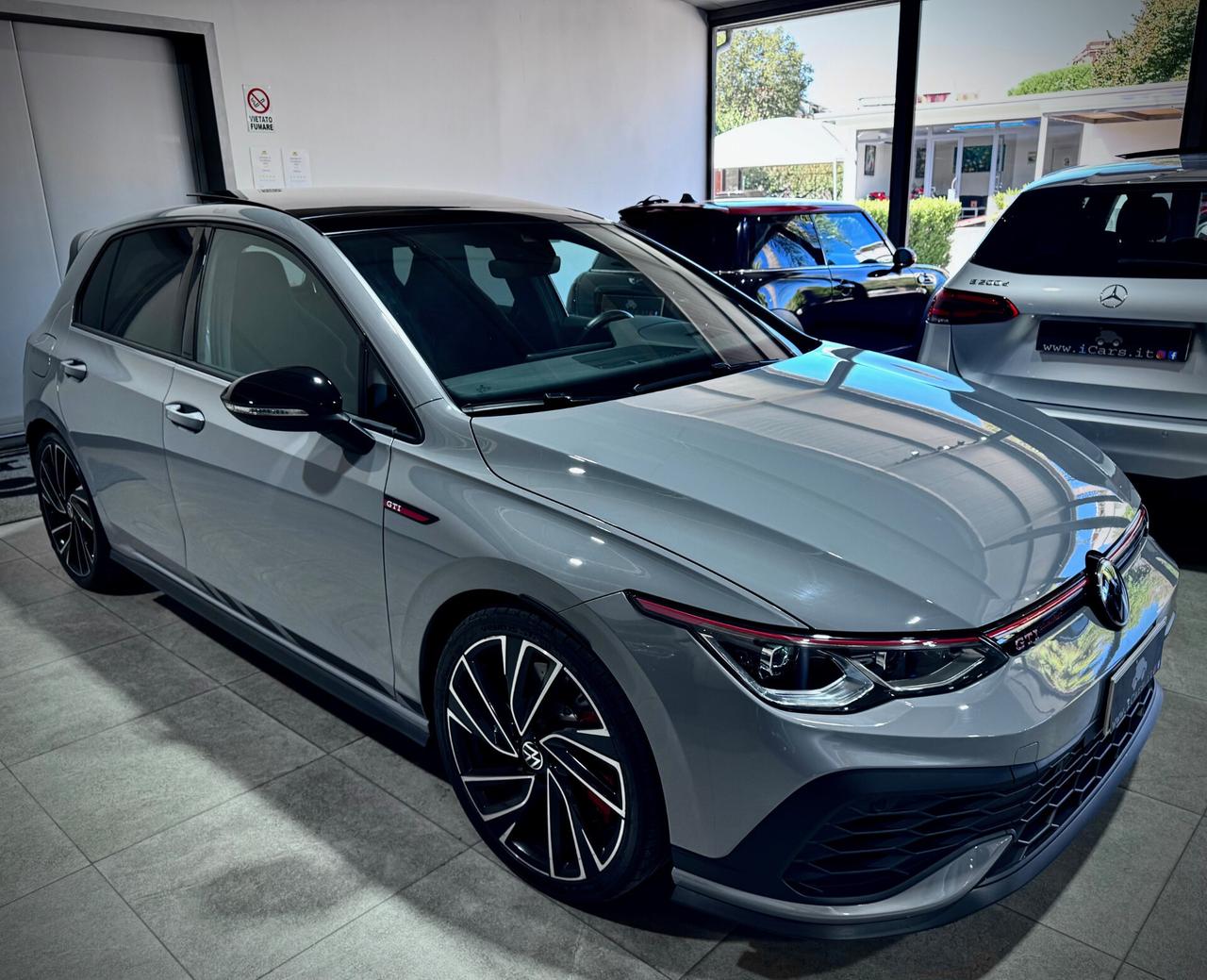 Volkswagen Golf GTI 2.0 TSI 300CV DSG Clubsport 45