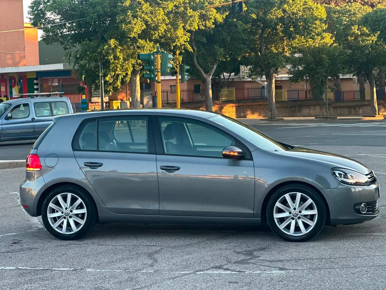 Volkswagen Golf 1.6 TDI 105cv Highline (74mila km!!!)