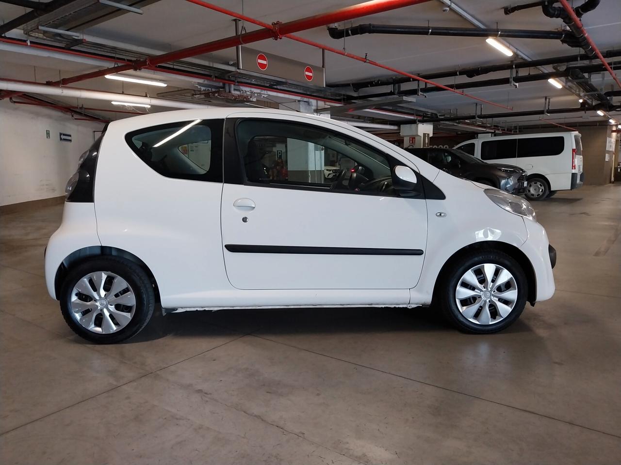 Citroen C1 1.0 3 porte AMIC1 cambio automatico - ok neopatentati