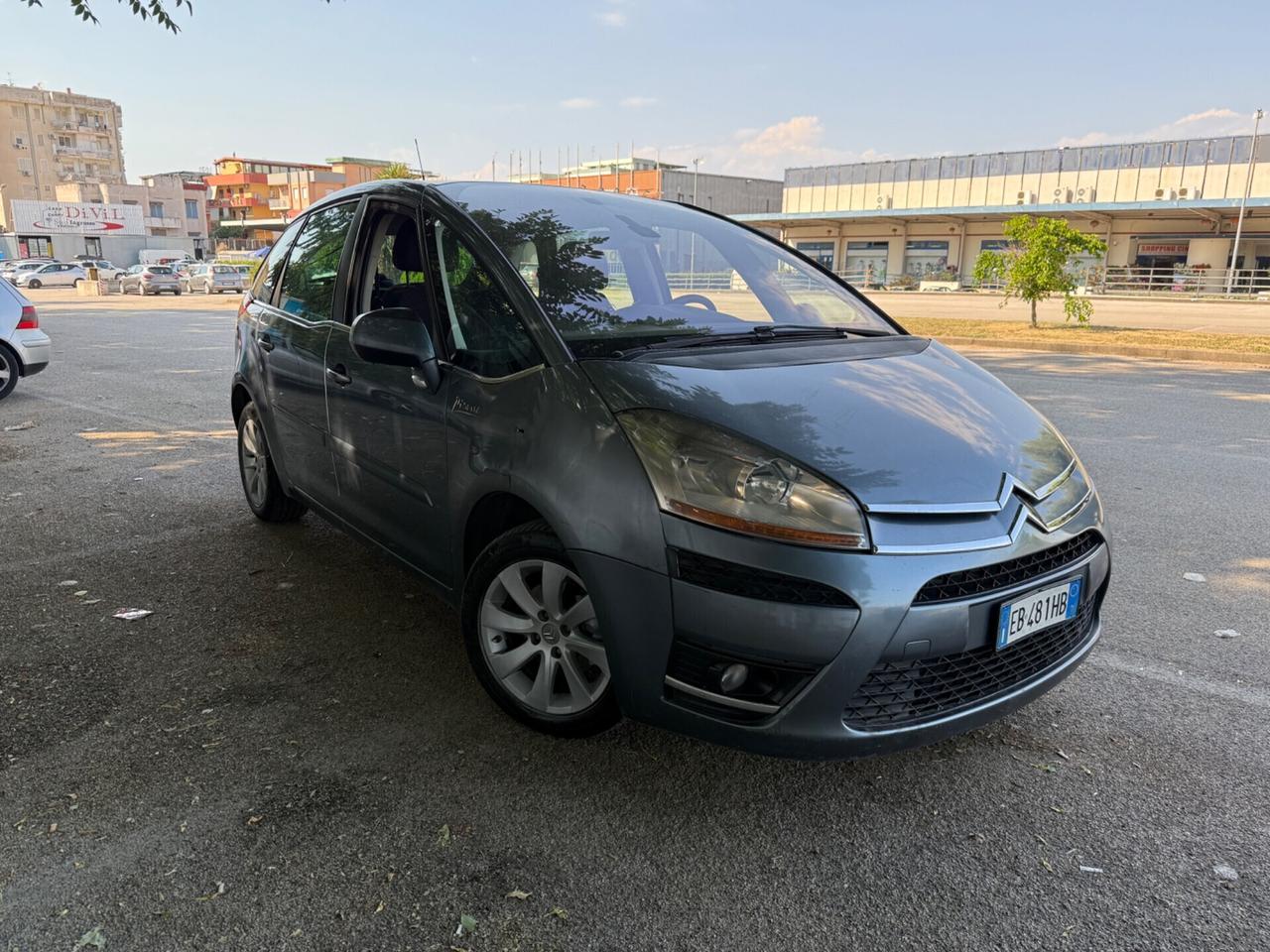 Citroen C4 Picasso 1.6 e-HDi 110 Exclusive Full