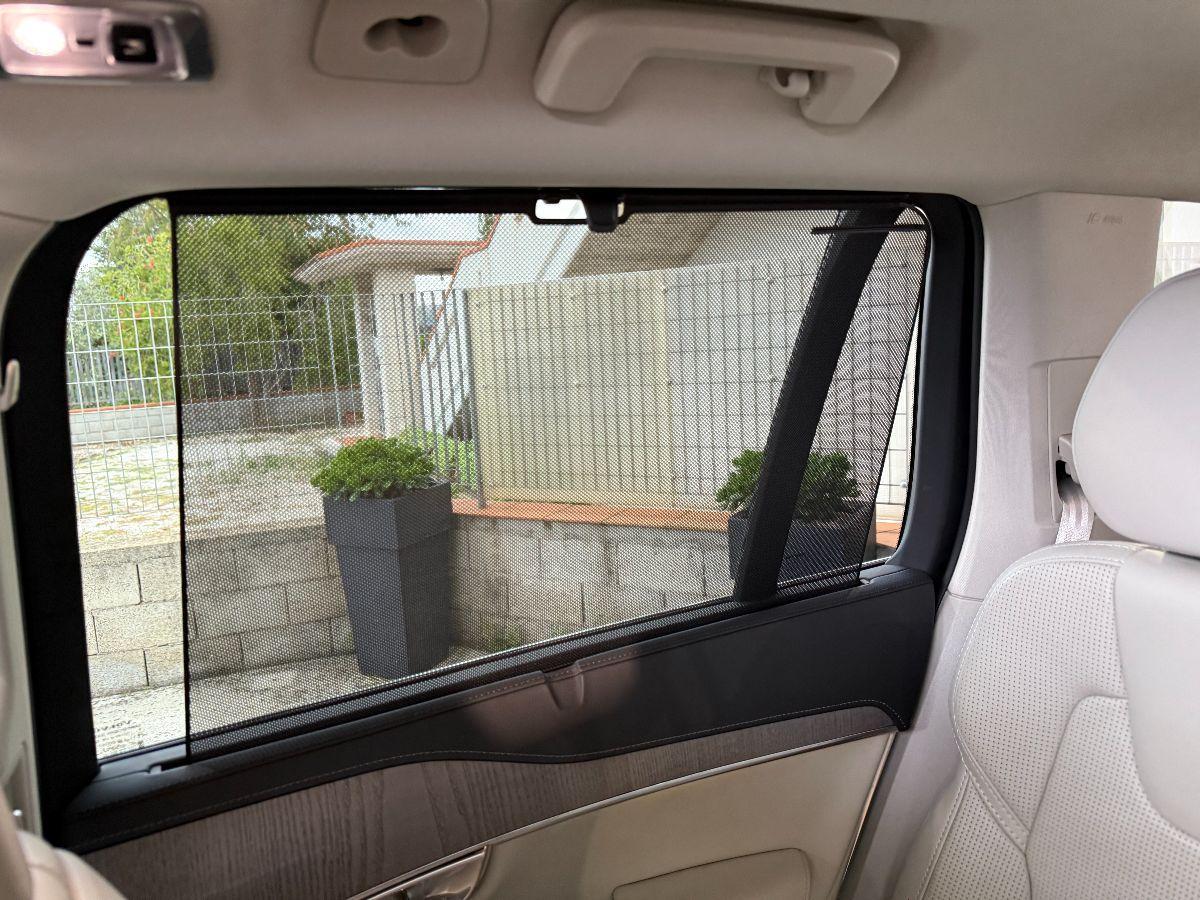 VOLVO - XC90 - B5AWD Geartronic Momentum