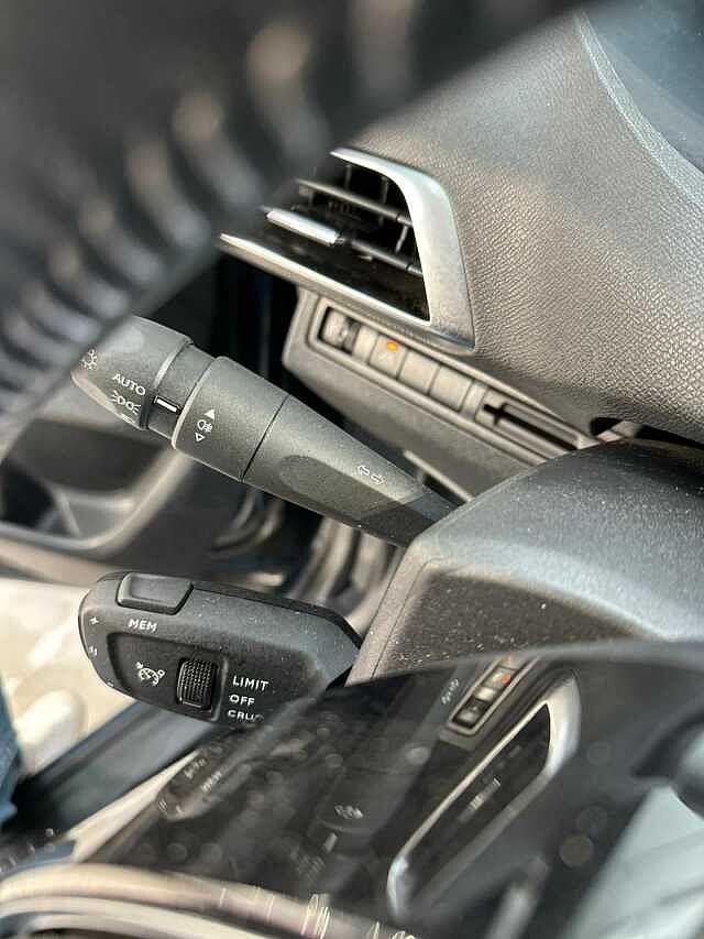 Peugeot 3008 PureTech Turbo 130 S&S Active Pack