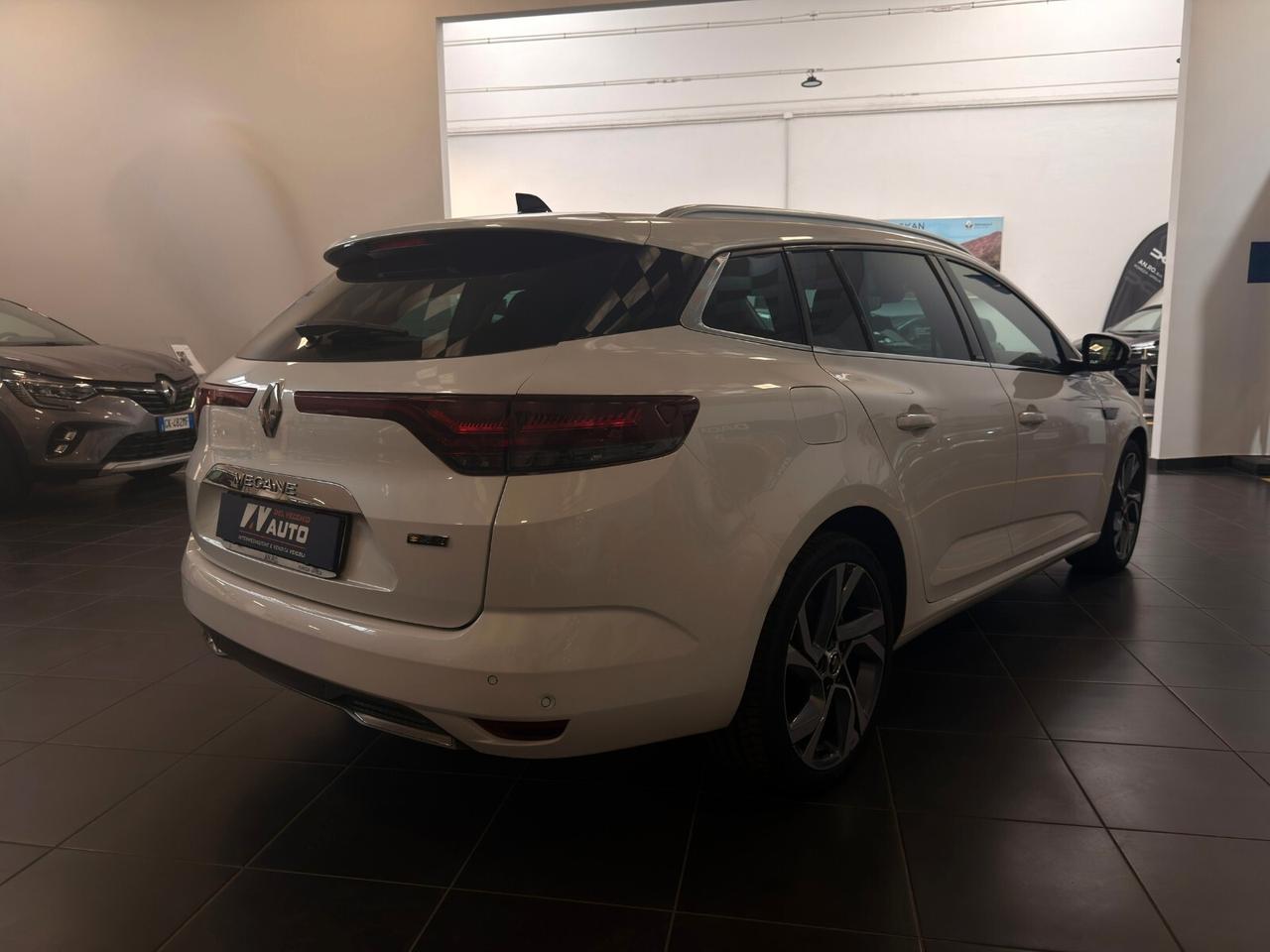 Renault Megane Mégane Sporter Plug-in Hybrid E-TECH 160 R.S. Line