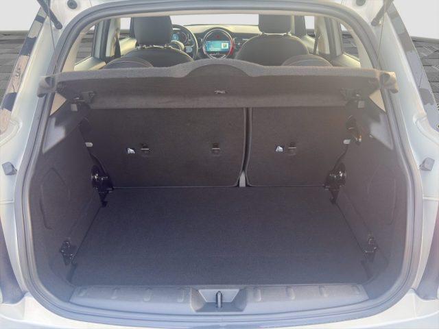 MINI Mini 5 Porte 1.5 Cooper Classic 5 porte