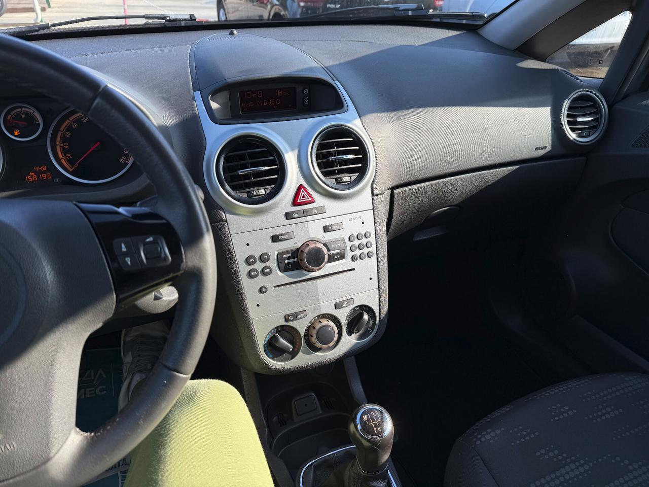 Opel Corsa 1.3 CDTI 75CV Edition10 /158.000KM