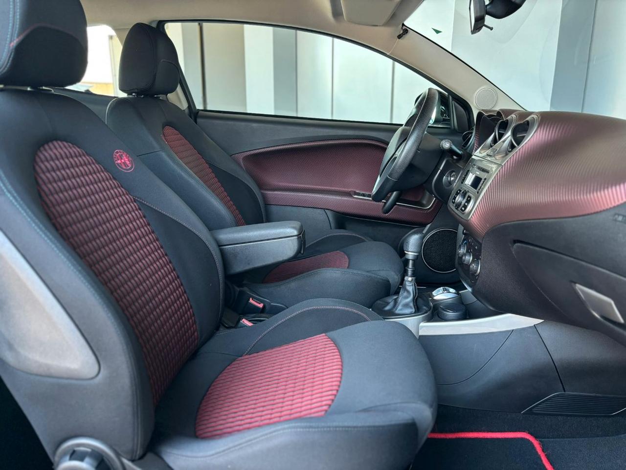 Alfa Romeo MiTo 1.4 tb Distinctive Sport Pack 155cv