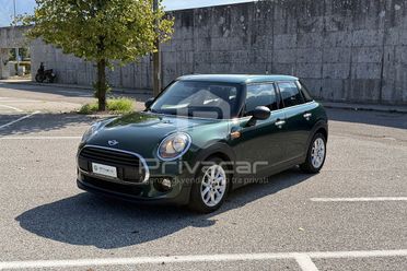 MINI Mini 1.5 Cooper D 5 porte