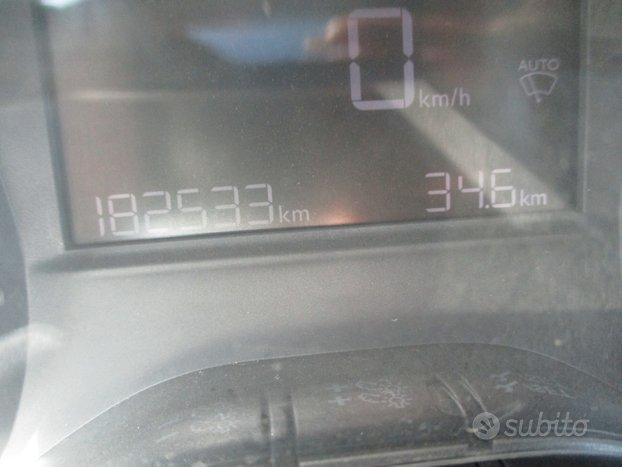 Peugeot 208 5P 1.6 75CV E6 ALLURE LED/CAR PLAY KM