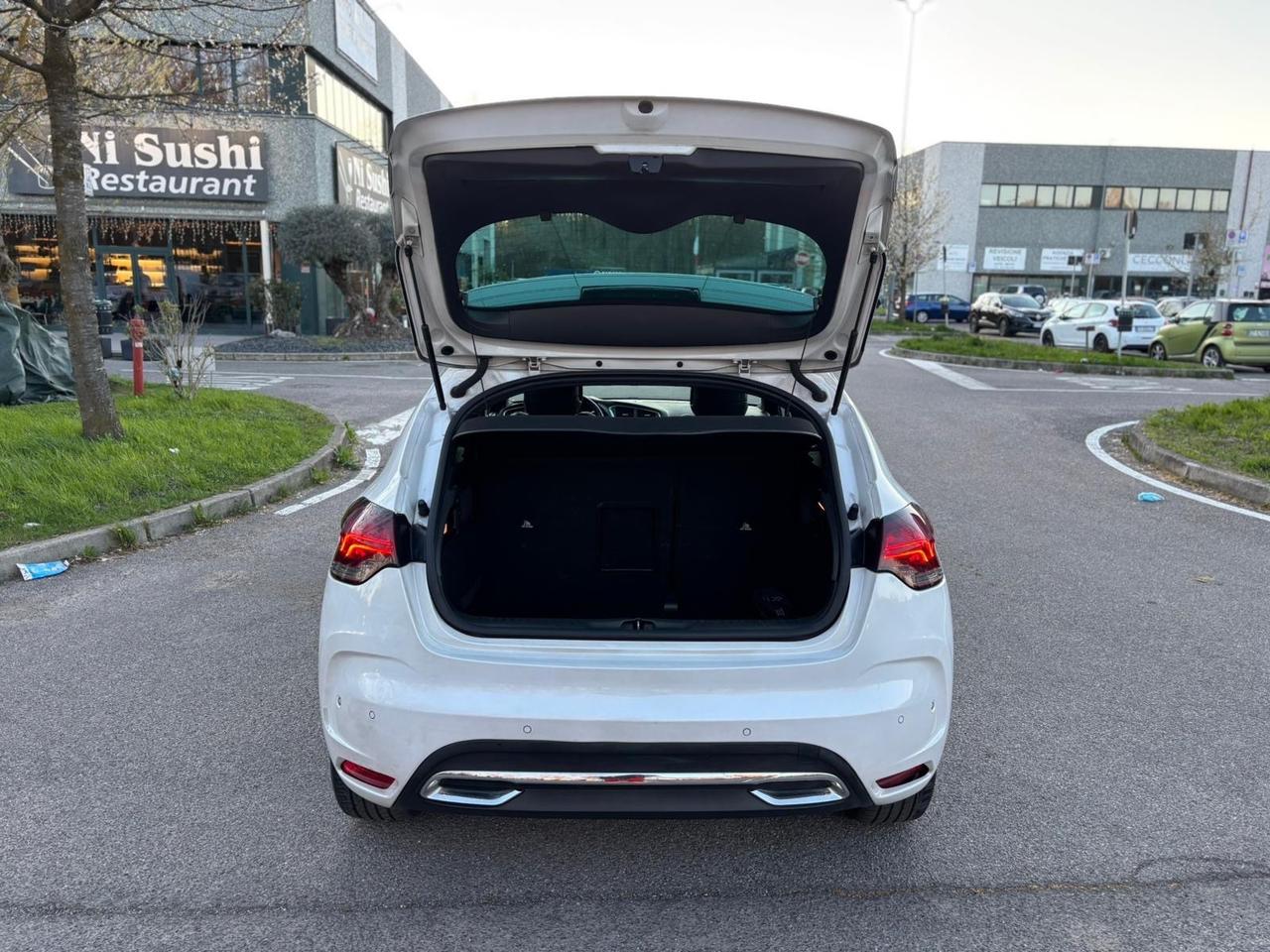 Ds DS4 4 2.0 HDi 160 Pure Pearl