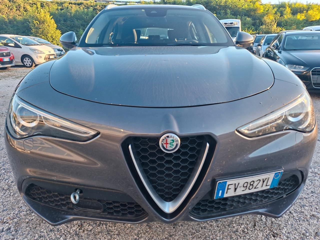 Alfa Romeo Stelvio *** MOTORE FUSO ***