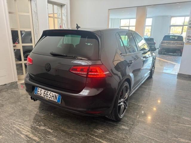 Volkswagen Golf 2.0 TDI DSG Highline BlueMotion Technology