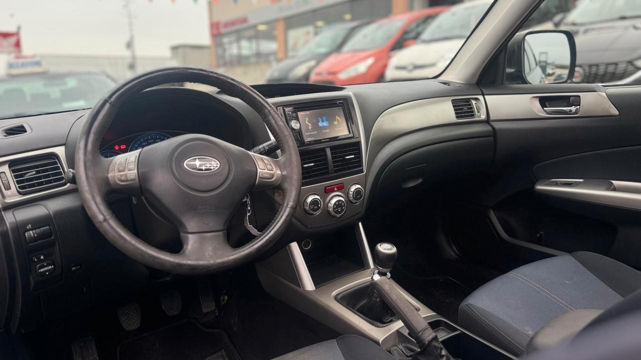 Subaru Forester 2.0D X BR 4X4