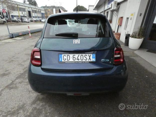 FIAT 500 Icon Berlina 42 kWh