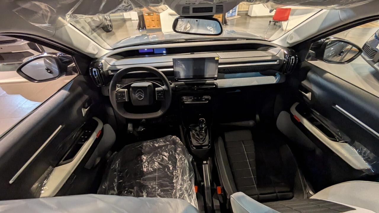 Citroen C3 Turbo 100 MAX km 0
