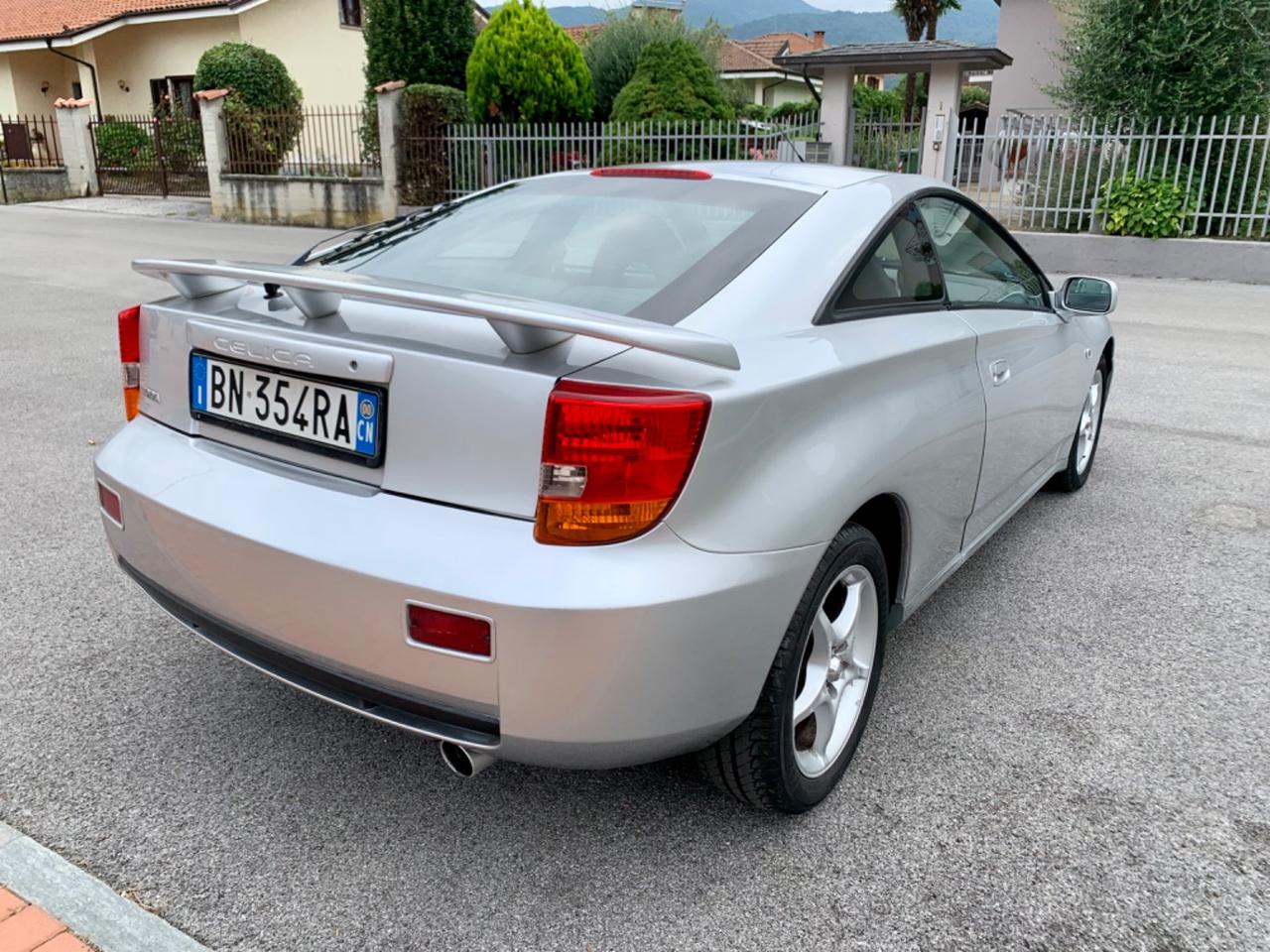 Toyota Celica 1.8 16V VVT-i