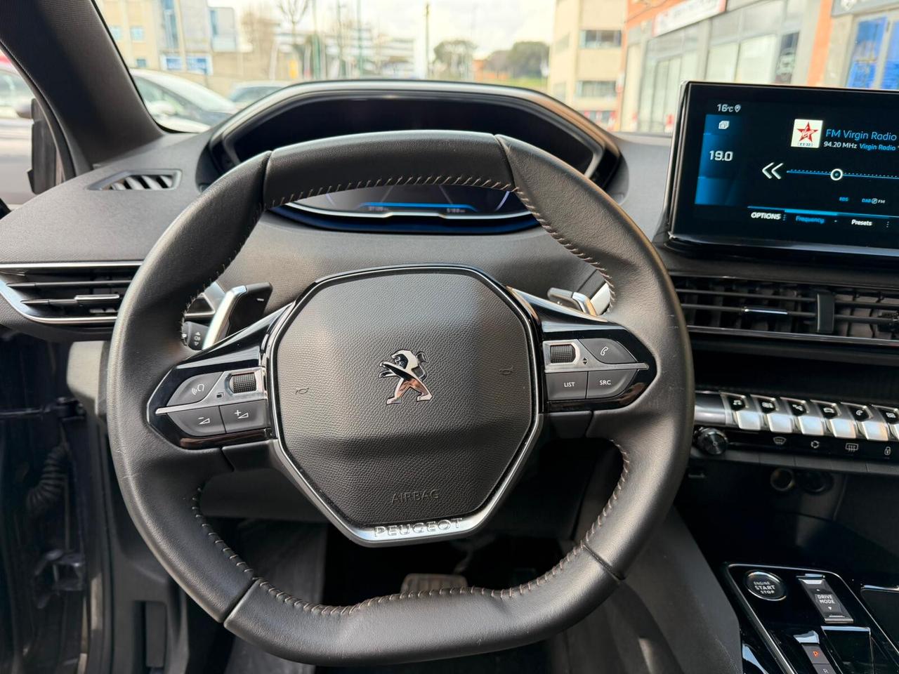 Peugeot 3008 1.5 BLUEHDI 130 CV EAT8 ALLURE