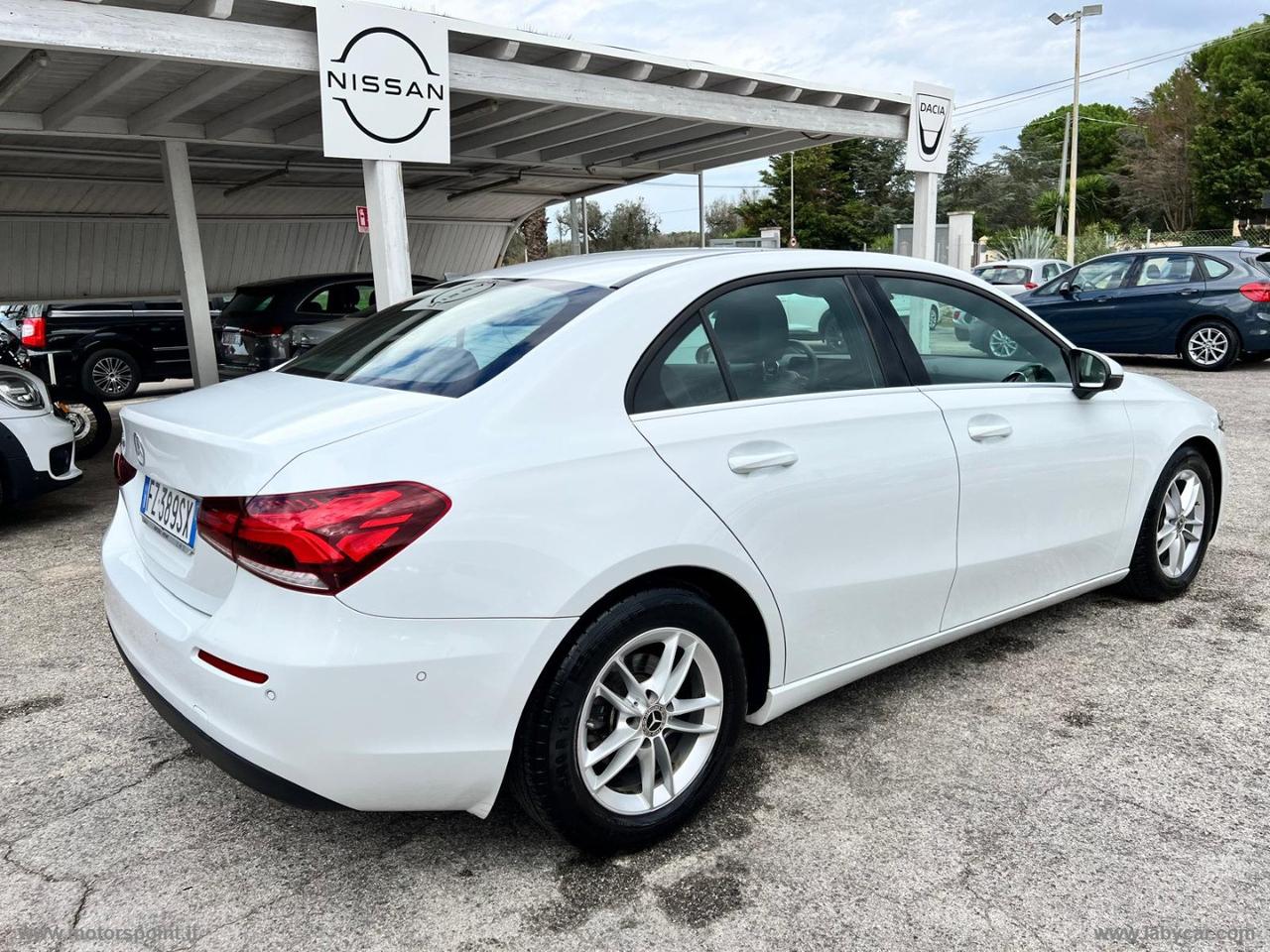 MERCEDES-BENZ A 180 d Automatic Advanced SPORT SEDAN