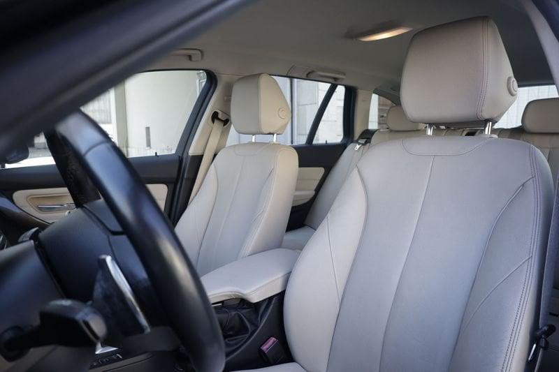 BMW Serie 3 Touring BMW Serie 3 Touring 320d xDrive Modern Unicoproprietario