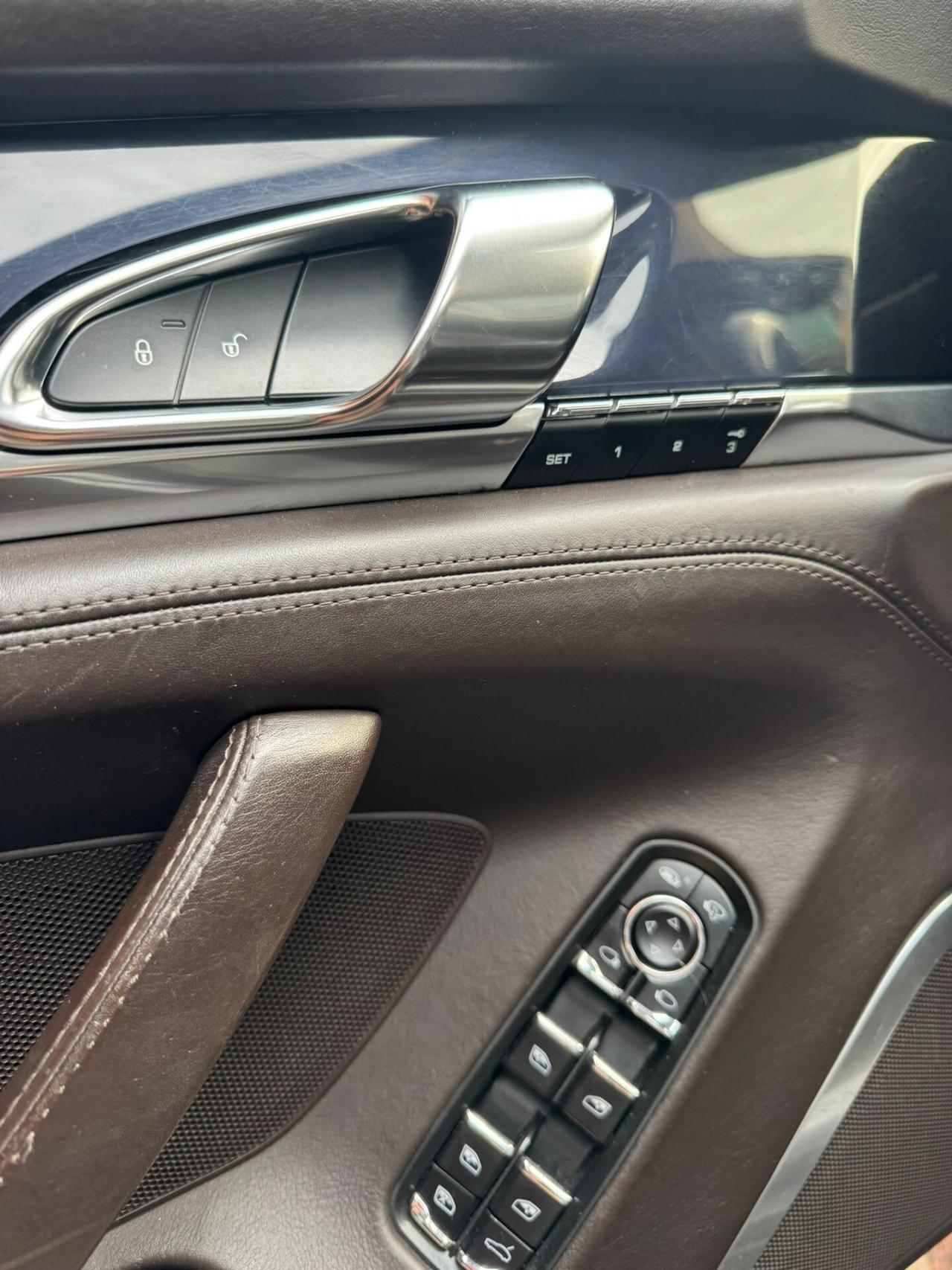 Porsche Panamera 3.0 4S Executive 420 cv, STRAFULL, UNICA, DA VETRINA