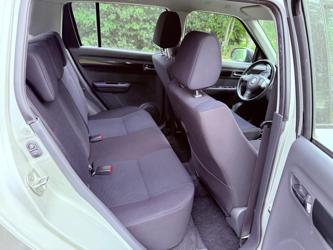 Suzuki Swift 1.3 - 4x4 UNICO PROP TRAZIONE INTEGRA