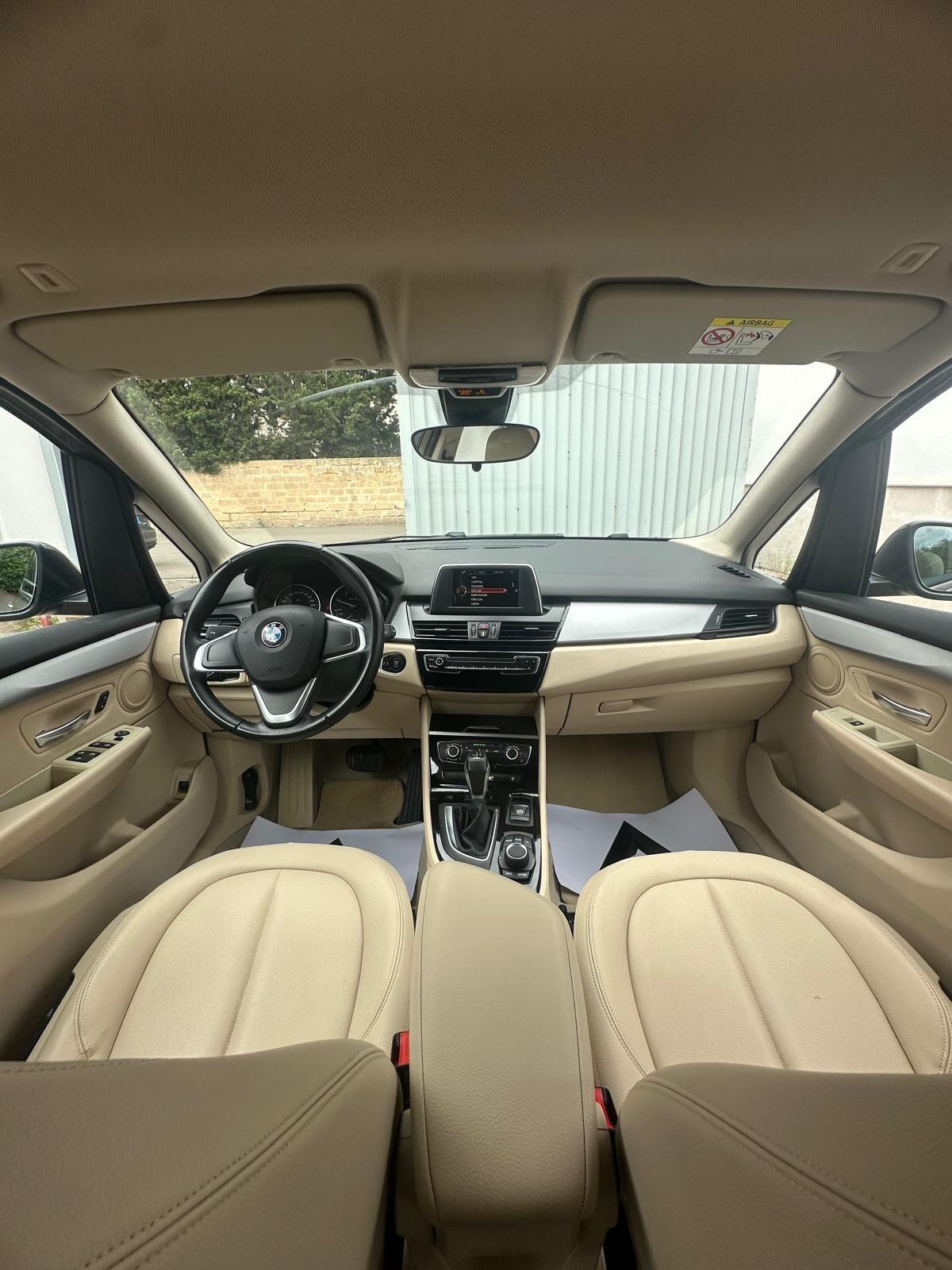 Bmw 2er Active Tourer 218d Active Tourer Luxury