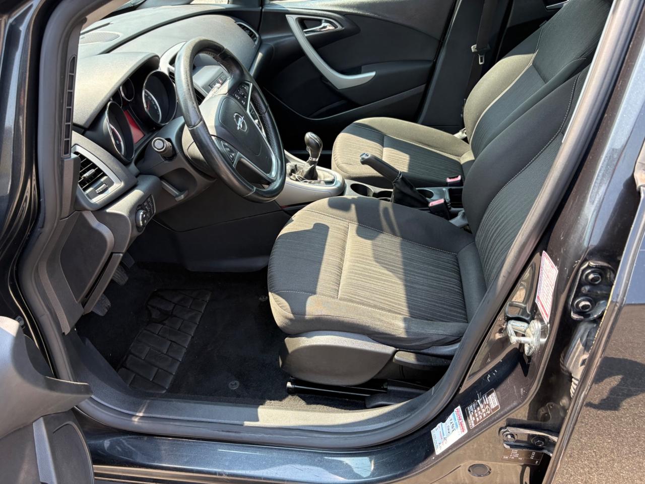 Opel Astra 1.7 CDTI 110CV Sports Tourer Cosmo