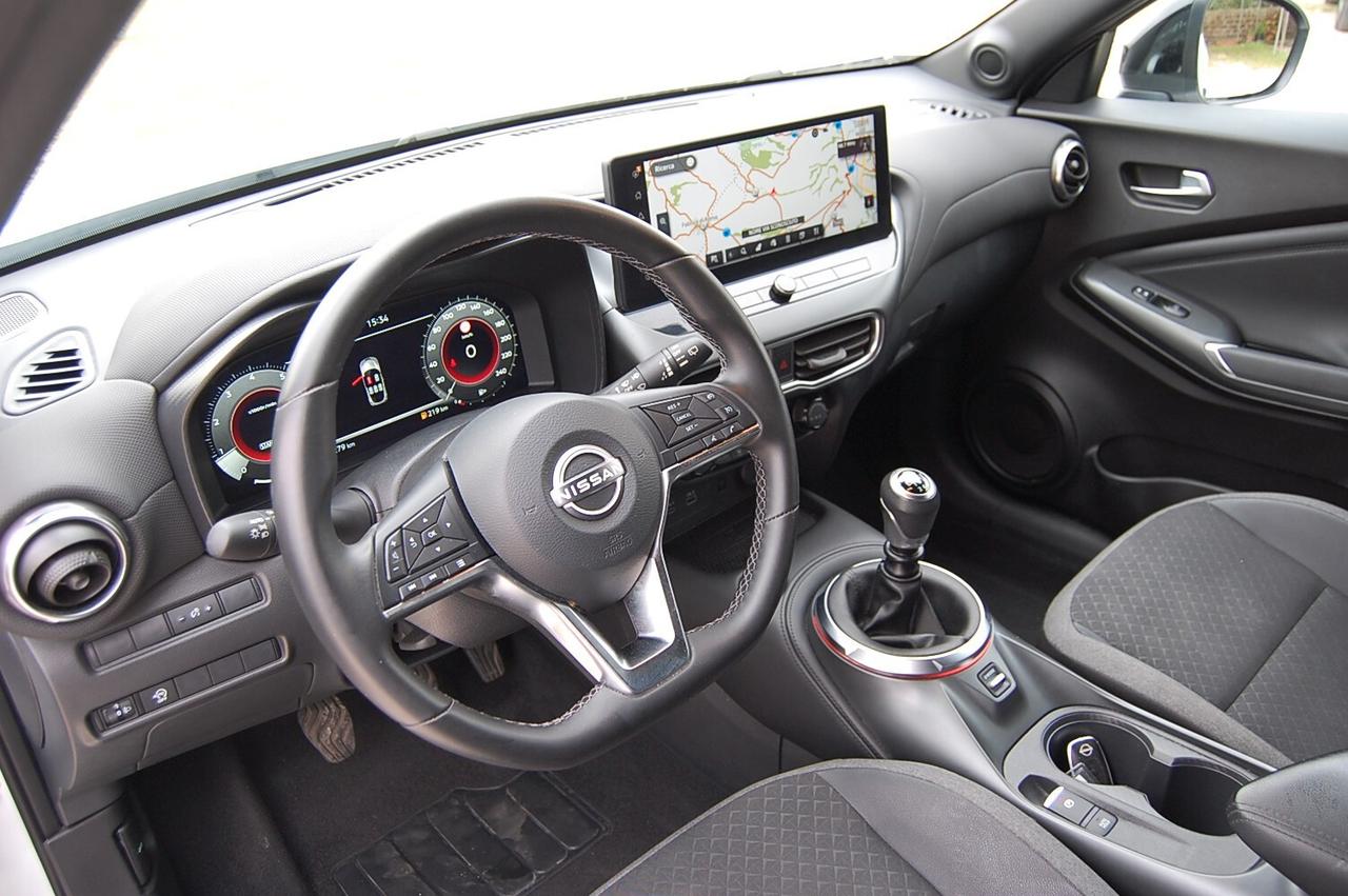 Nissan Juke 1.0 DIG-T 114 CV N-Connecta